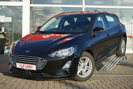 Ford Focus 1.0 EB Navi Sitzheizung LED 